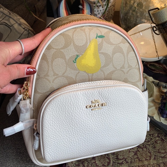 Authentic COACH Leather /coated signature canvas 3 zips Sm backpack - Picture 12 of 16